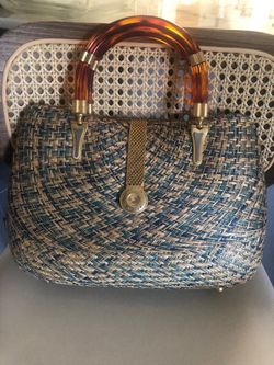 Vintage-inspired woven purse