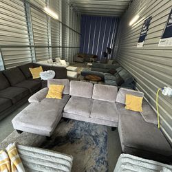 Sectional Sofa/ Couch (We Deliver) 