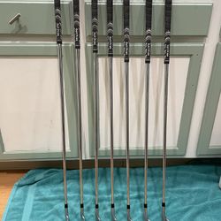 Left Handed Titleist T100