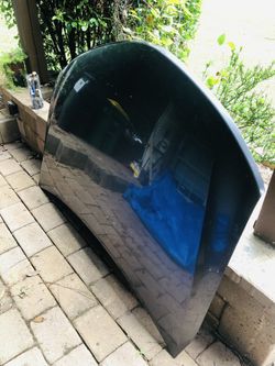 2014 Camry Hood A Little of damage—Free