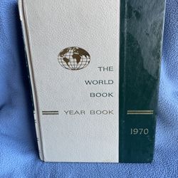1969 Set Of World Book Encyclopedias + Extras