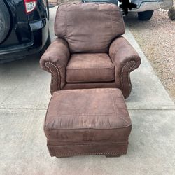 Beautiful Brown Set ( Great Condition)