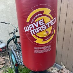 Punching Bag / Freestanding Adjustable Bag