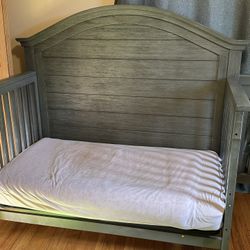 Crib And Mattress 