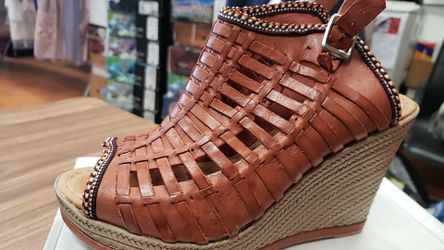 Brand new Mexican heel