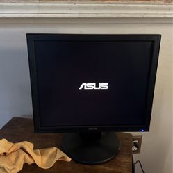 *PRICE DROP* Asus 17” Monitor