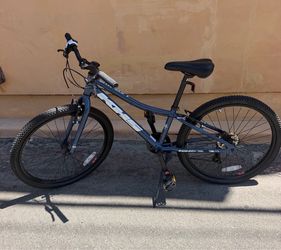 KHS BOYS BICYCLE