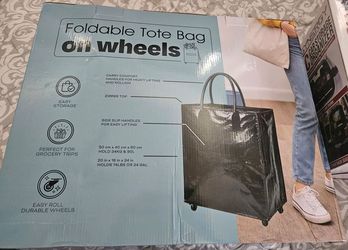 Foldable tote bag on wheels