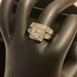 Silver Ring Set With Crystals And Rhinestones,size 9