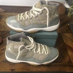 Jordan Official Cool Grays
