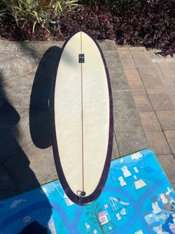 Surfboard the GUILD 6’2 with fins