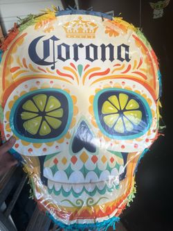corona piñata