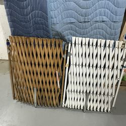 Expandable gates