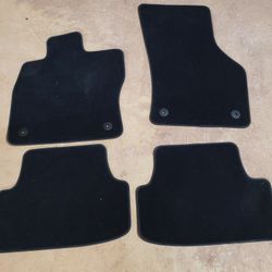 2010 ~ 2014 VW Golf / GTI Floor Mats