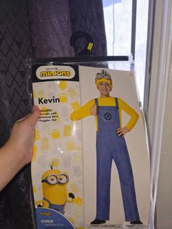Minion costume for boy