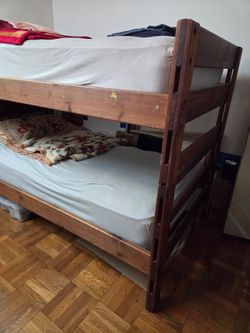 Wood Bunkbed
