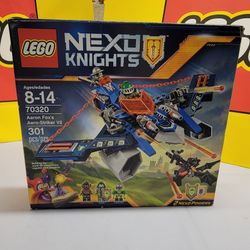 Lego Nexo Knights 70320 Aaron Fox's Aero-Striker V2