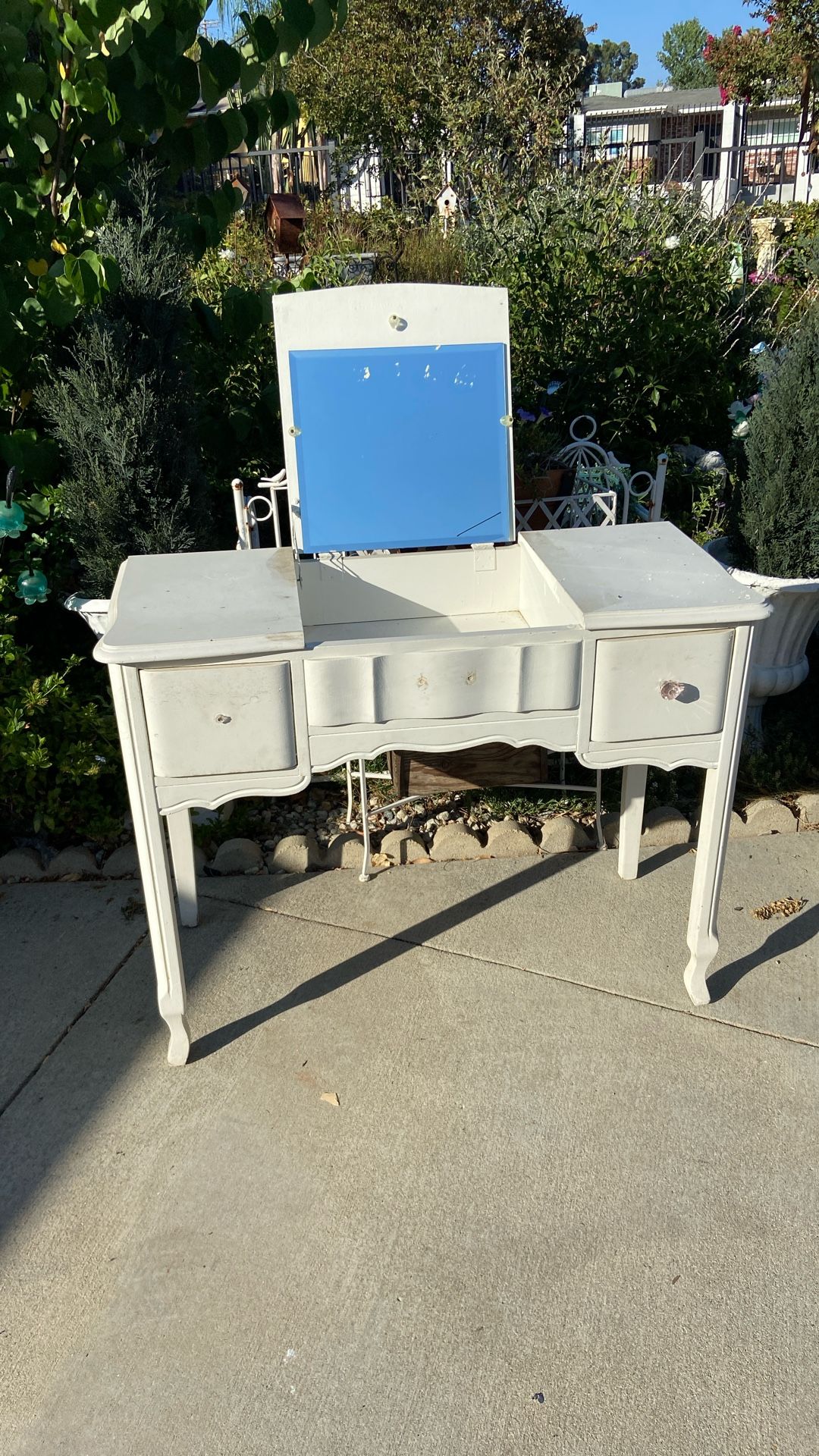 Vanity Desk