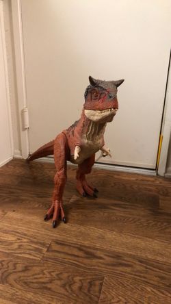 Camp Cretaceous Carnataurus Toro