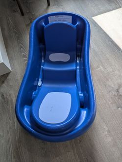 Baby bathtub
