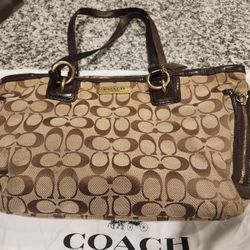 Coach Handbag - Brown 