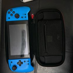 Nintendo switch with case and 12 bought games And comfortable controllers new creatable data and name good condition