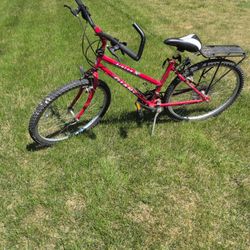 Giant Bike, 26-In Tires, Women's Bicycle, 16-in Frame