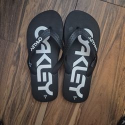 Oakley mens flip flop sandals