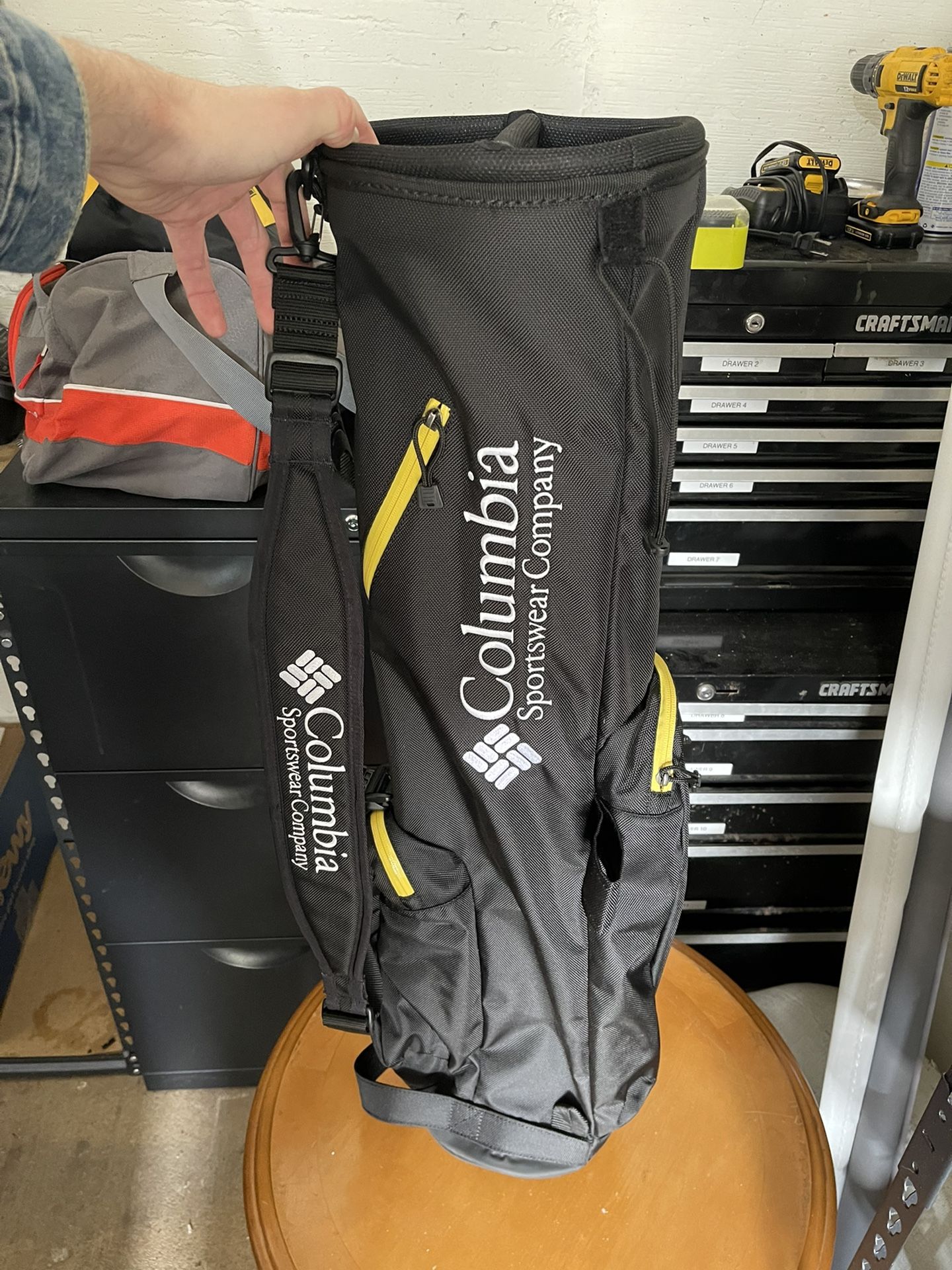 LIMITED EDITION Columbia Sportswear Golf Bag