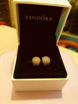 Pandora Rose “Pave Lights” Charms!!!