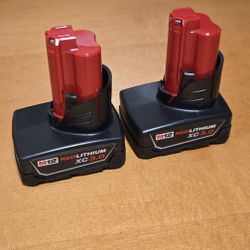 Milwaukee M12 REDLITHIUM XC 3.0Ah (2) Brand New No Low Offers/Trades, Pls. Price is Firm Pick up in Burien Yes Available 
