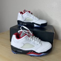 NEW! Nike Air Jordan V Low Golf Shoes White/Fire Red-Black CU4523-100 Size 4.5   Y7