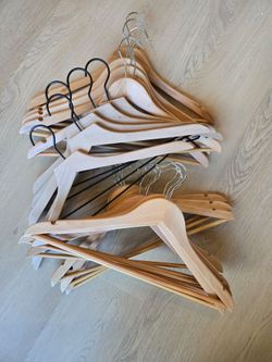 Wood & Metal Hangers