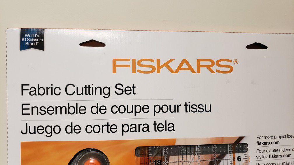 Fabric cutting kit brand new