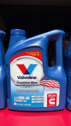 Valvoline Premium Blue One Solution SAE 15W-40 Diesel Engine Oil 1 GA