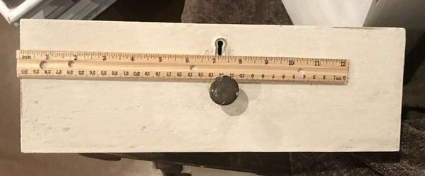 Shabby chic dovetail drawers with keyholes! Shelf or storage