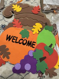 6 Cornucopia Foam Craft Kits. 