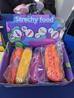 Stretchy Food