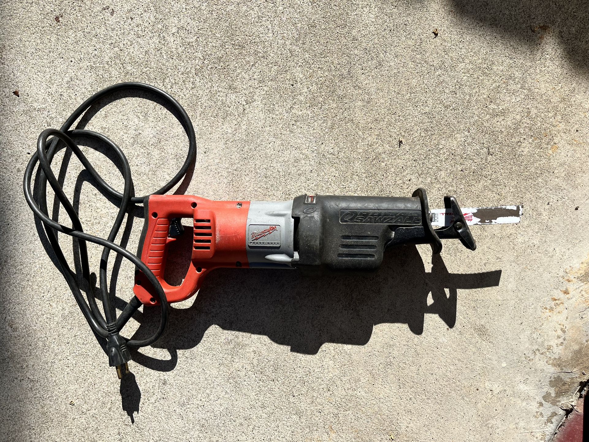 Milwaukee Heavy Duty Orbital Sawzall