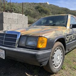 1985 MERCEDES BENZ 190D 2.2 Liter 4speed Automatic 