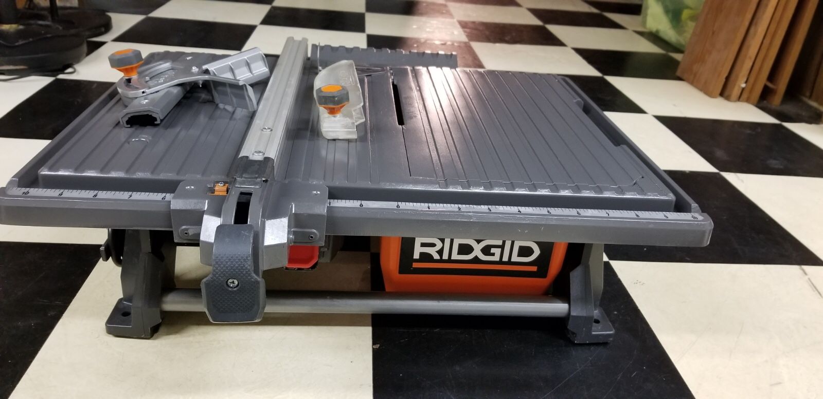 RIDGID 6.5 Amp Corded 7 in. Table Top Wet Tile Saw