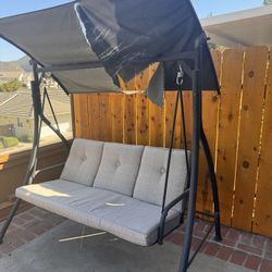 Outdoor swing couch 