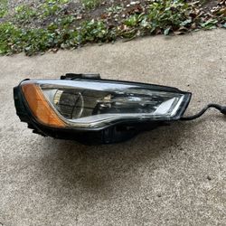 Headlight For 2015-2016 Audi A3