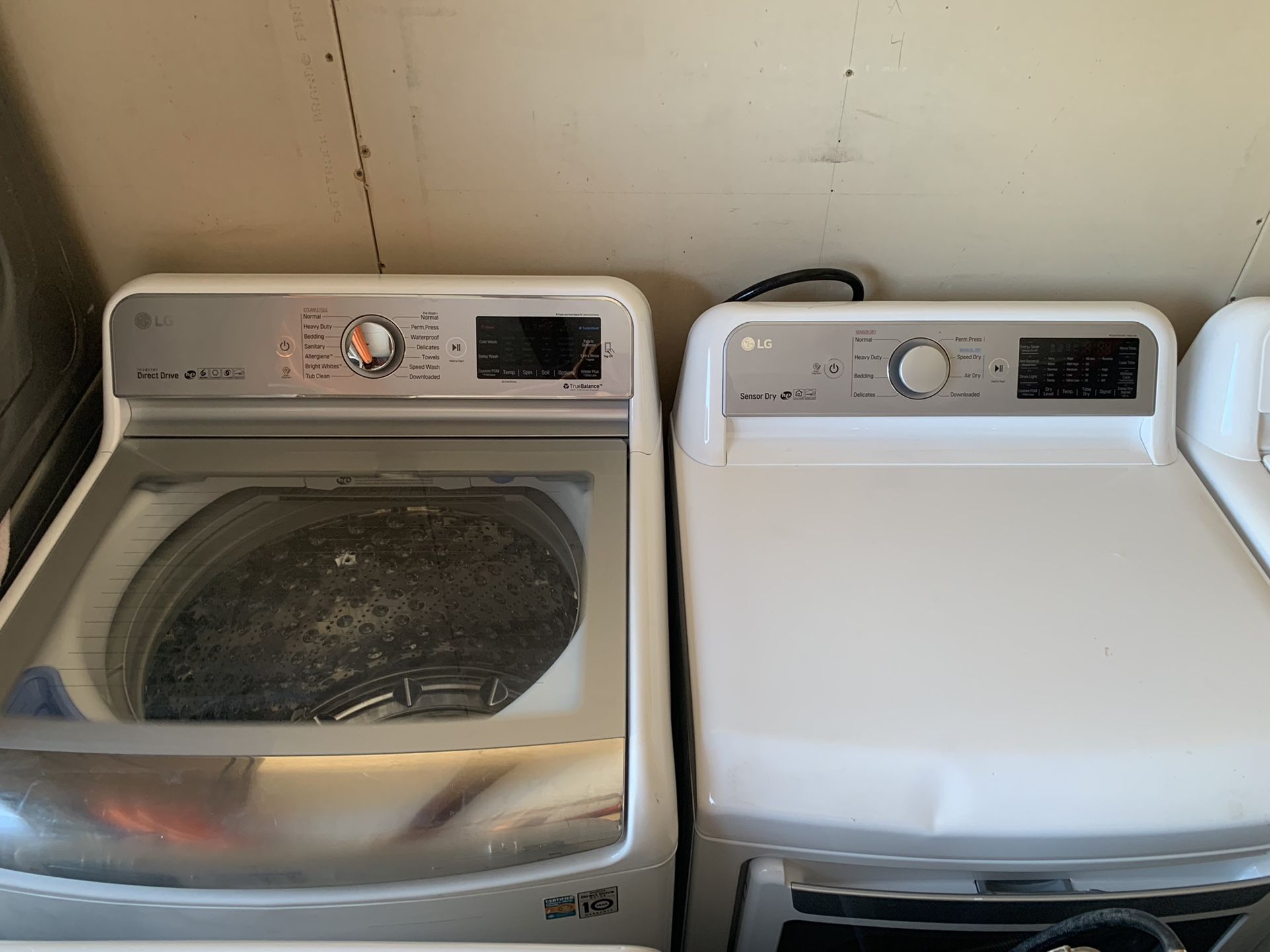 Lg Washer And Dryer Set (super Capacity )