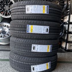 Set Of 4 New 225/65R17 Goodyear Tires 225 65 17 llantas 65K Mileage