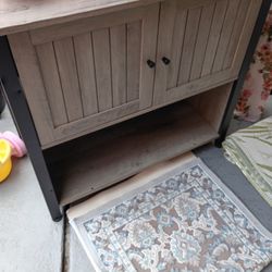 TV Stand Or Fish Tank Stand Paid $200 S40