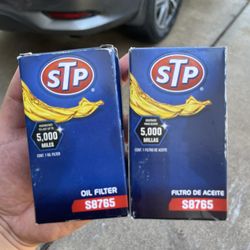 STP Oil Filter For 2007 Cadillac STS Or Similar