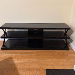 Tech craft Tv Stand Can Hold 65inch Up 