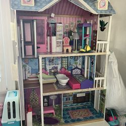 Big Doll House