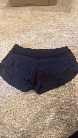 Lulu lemon running shorts